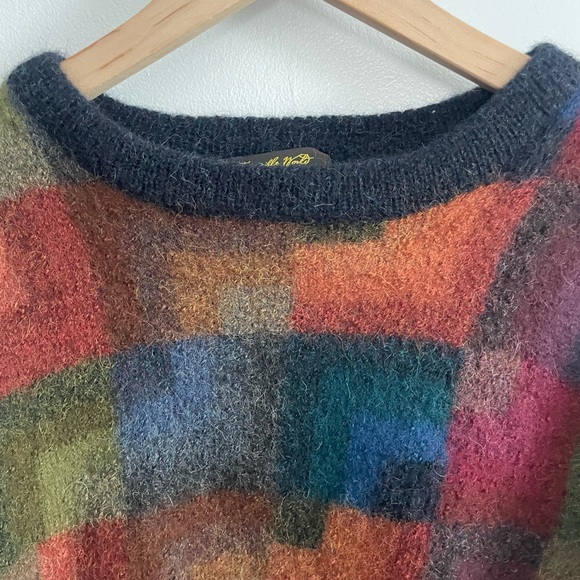 100% Alpaca Wool Crewneck Sweater - Picture 3 of 5